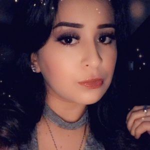 Meet your Posher, Adriana